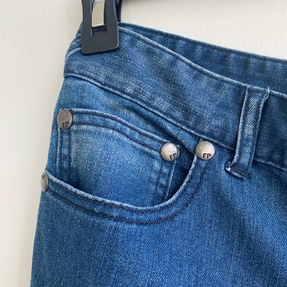 Free People Zipper Ankle Skinny Medium Washed Denim Blue Jeans Size W 27 - Picture 6 of 10